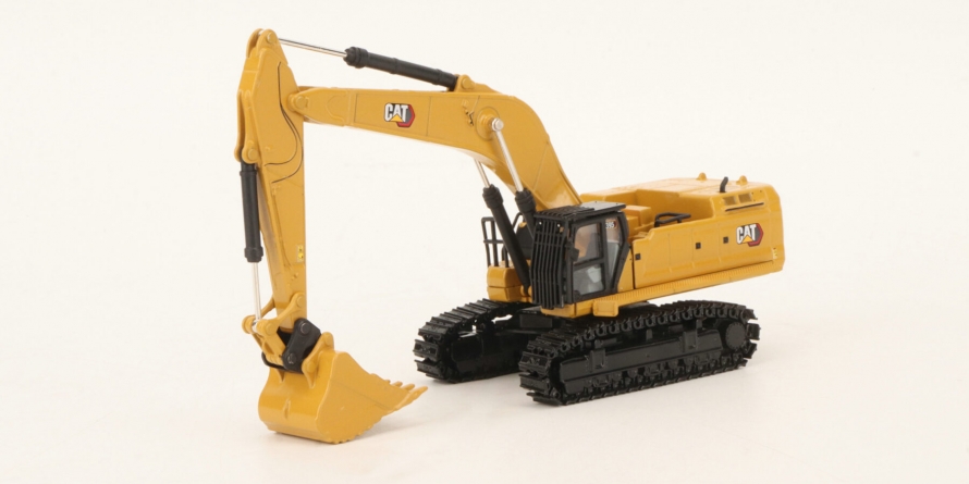 Bagr Cat 395 ME s kovovými pásy