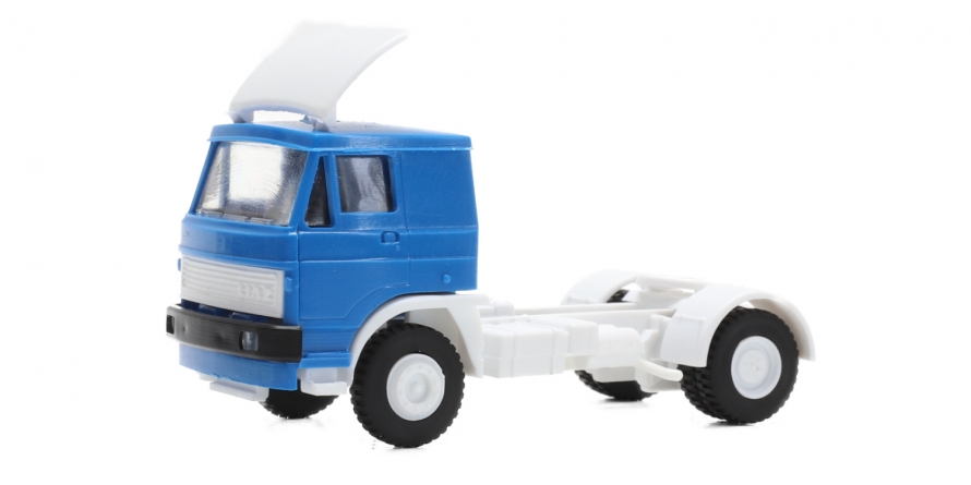 Liaz tractor blue 2